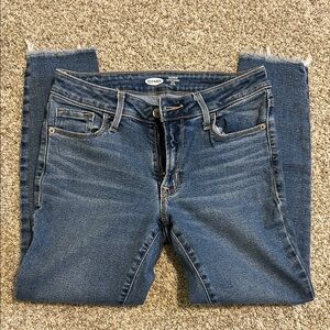 Old Navy Women's Skinny Jeans in Blue